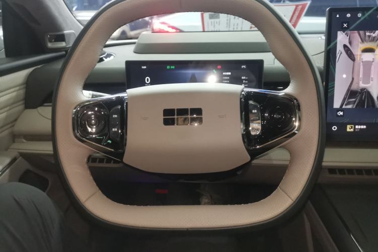 Used Geely Galaxy 8 2025 130km EM-P Starship Edition