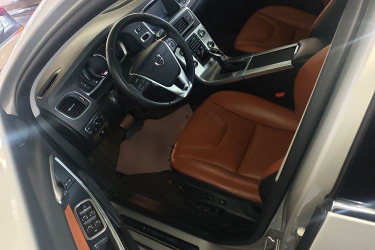 Used Volvo S60 2018 S60L T3 Smart Progress Edition Driver Seat