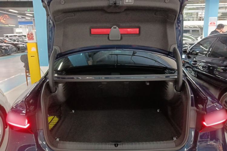 Used Audi A7L 2024 45TFSI quattro S-line Visionary Edition Flow Crystal Package