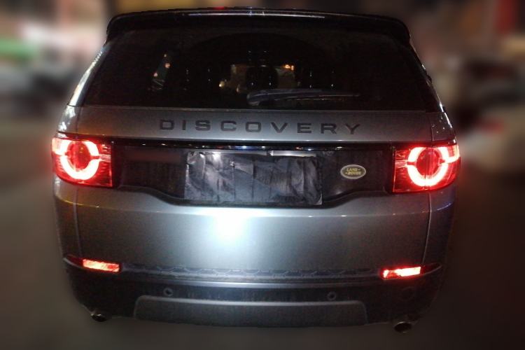 Used Land Rover Discovery Sport 2019 240 PS SE Version China VI Standard
