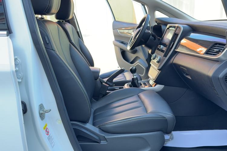 Used BYD Song MAX 2017 1.5T Manual Smart Connect Luxury 7-Seater