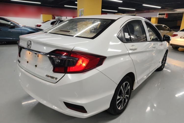 Used Honda Greiz 2016 1.5L Manual Classic Edition