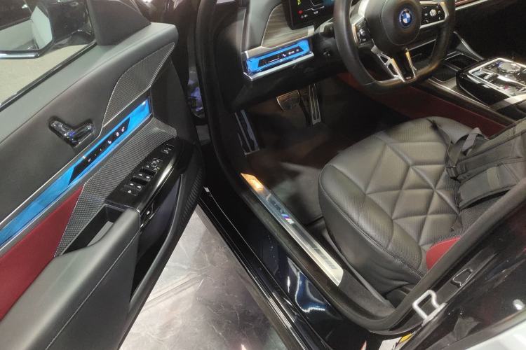 Used BMW i7 2023 eDrive50L Leading M Sport Package
