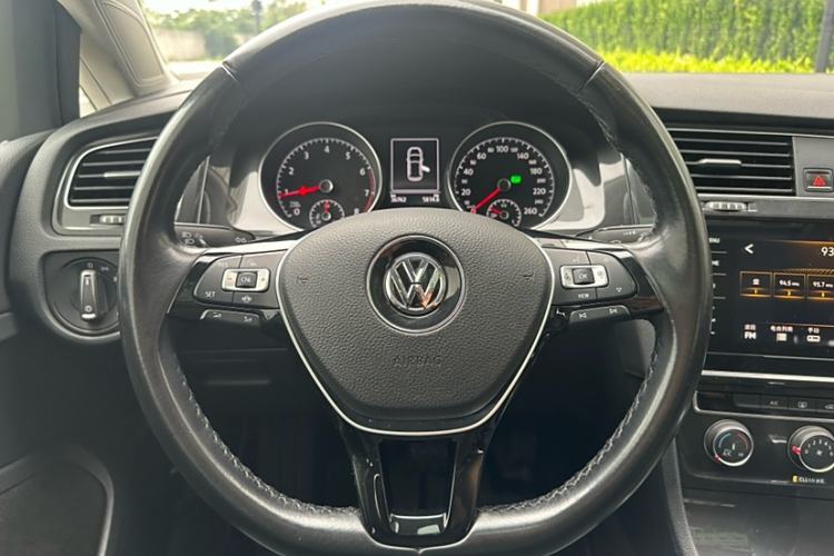 Used Volkswagen Golf 2020 Zhiai Edition 280TSI DSG Comfort Model