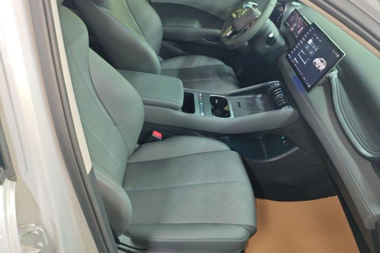 Used BYD Yuan PLUS 2025 Intelligent Driving Version 430 KM – Leading Edition