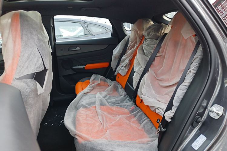 Used CHANGAN UNI-V 2025 Model Third-Generation 2.0T Dynamic Edition Left Rear Seat