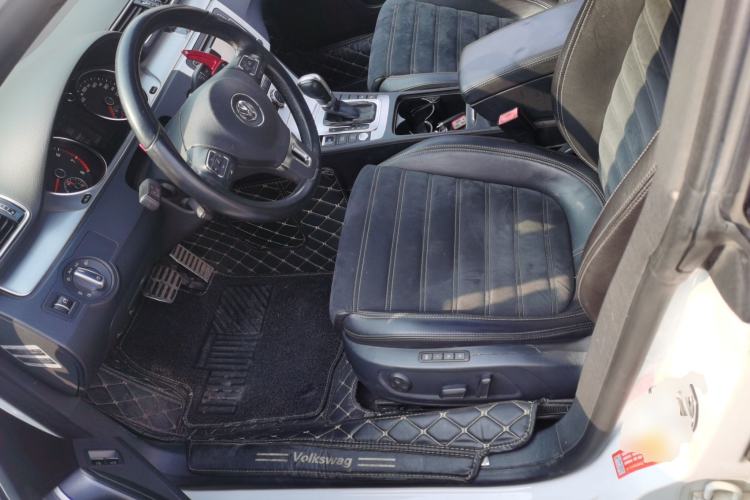 Used Volkswagen FAW-Volkswagen CC 2016 2.0 TSI Luxury Model
