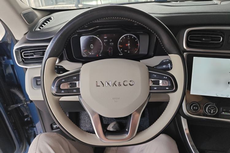 Used Lynk & Co 01 2017 2.0T Two-Wheel Drive Zhaopu Version