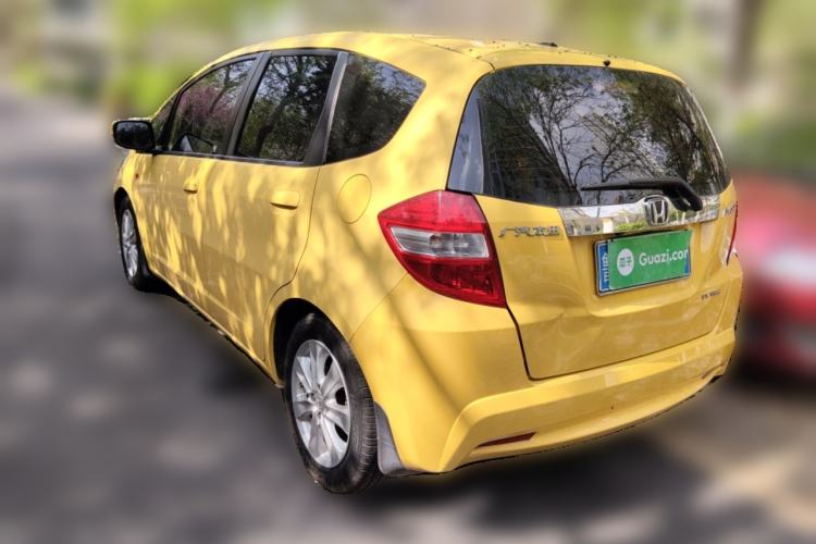 Used Honda Fit 2011 1.5L Automatic Luxury Edition Rear Left 45 Deg