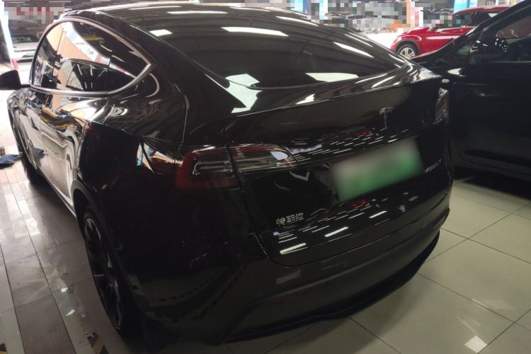 Used Tesla Model Y 2023 Rear-Wheel-Drive Version