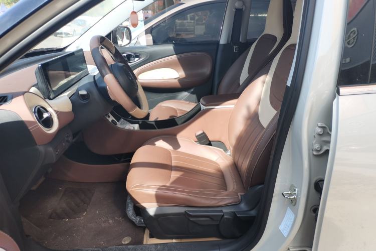 Used Wuling Bingo 2024 333 km Enjoyment Version Left Front Seat