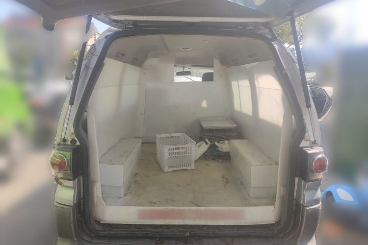 Used FORTHING Lingzhi 2012 Commercial Version 1.6L Utility Model