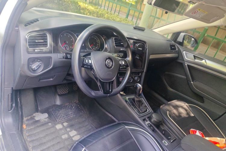 Used Volkswagen Golf 2019 200TSI DSG Comfort & Ambition Edition China VI Standard