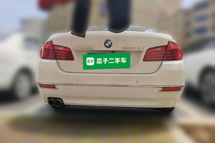 Used BMW 5 Series 2014 525Li Luxury Design Package Rear