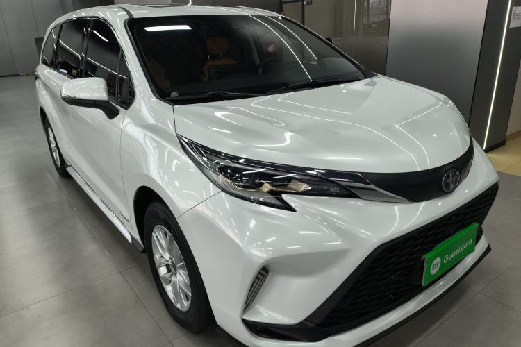 Used Toyota Granvia 2023 2.5L Hybrid Comfort Edition