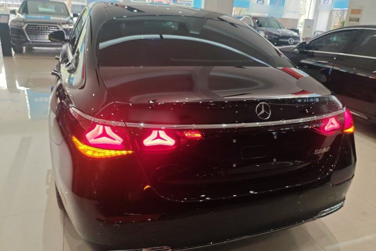 Used Mercedes-Benz E-Class 2025 E 300 L Luxury Model
