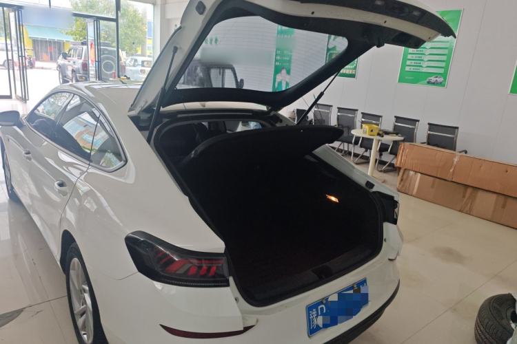 Used Volkswagen Lamando 2022 Lingdu L 280TSI DSG Spicy Edition Trunk