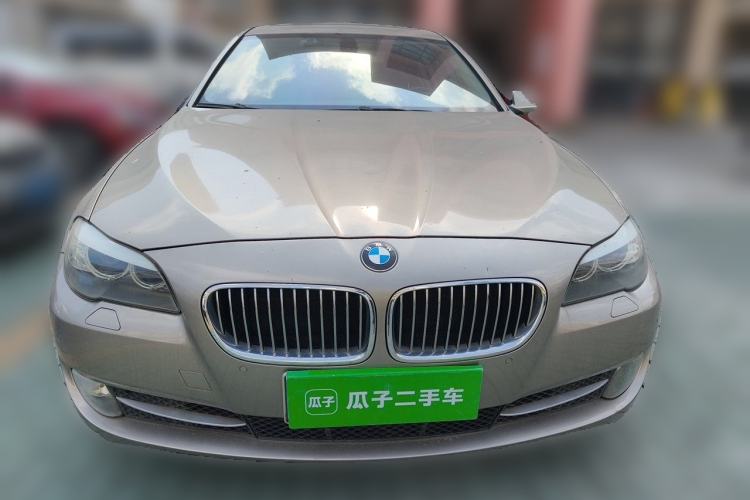 Used BMW 5 Series 2011 523Li Luxury Model