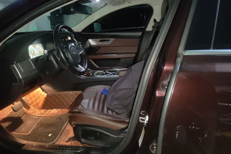 Used Jaguar XFL 2018 XFL 2.0T 250 PS Luxury Edition
