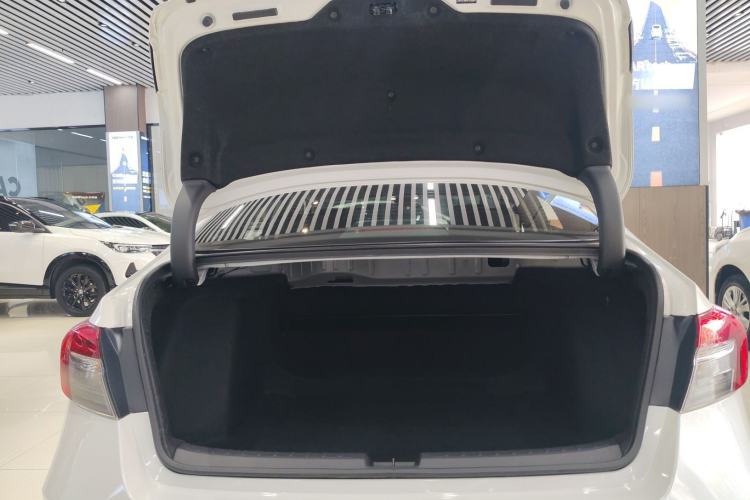 Used Honda Civic 2023 240TURBO CVT Dynamic Edition Trunk