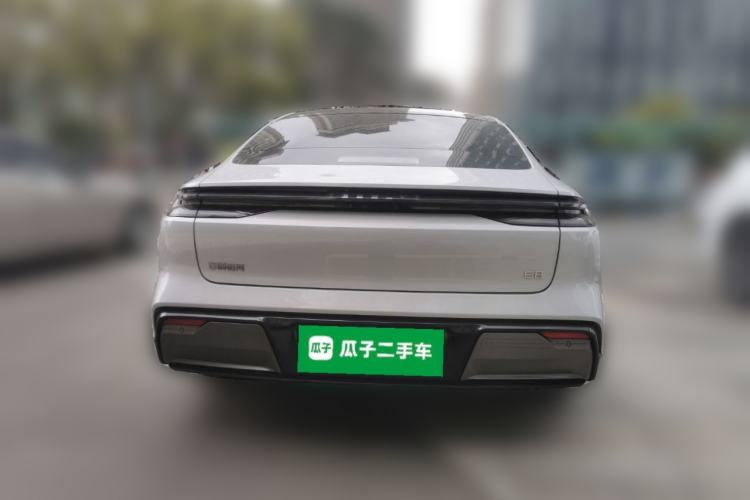 Used Geely Galaxy E8 2024 665 km Range Rear-Drive Starship Long-Range Version