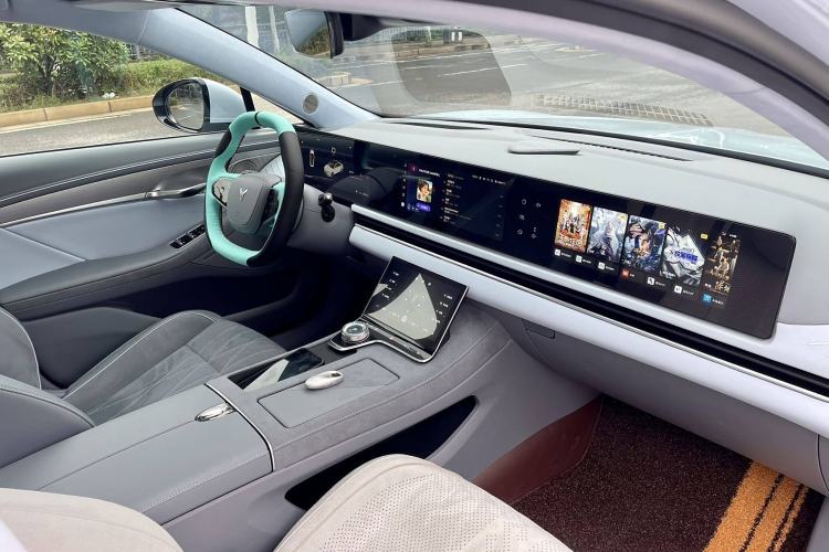 Used VOYAH PASSION 2023 Four-Wheel Drive Flagship Edition
