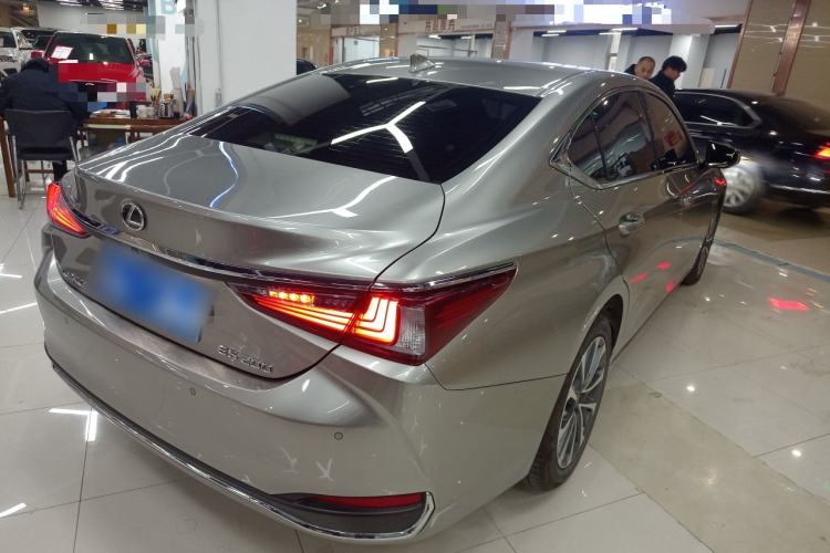 Used Lexus ES 2024 200 Premium Edition