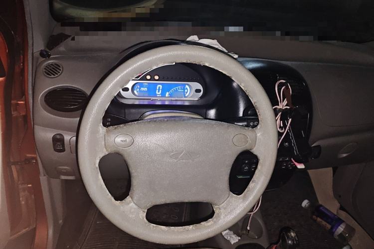 Used Chery QQ3 2012 Fashion Edition 1.0L Manual Champion Version
