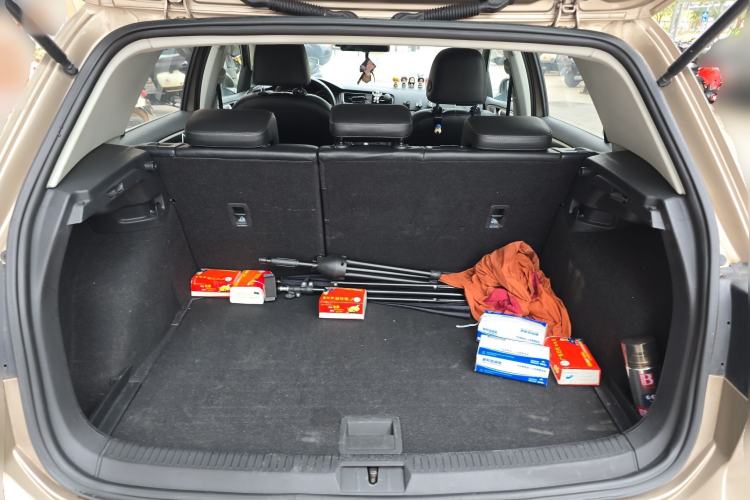 Used Volkswagen Golf 2015 1.4TSI Automatic Luxury Model Trunk