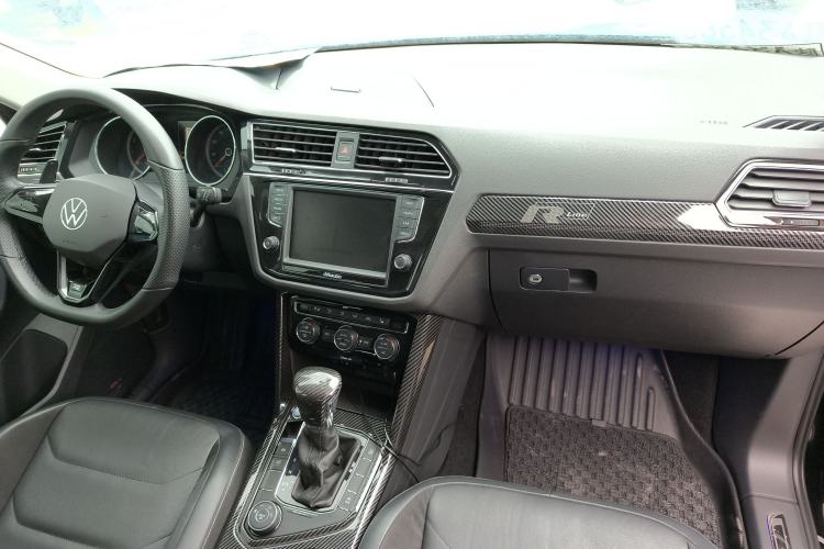 Used Volkswagen Tiguan L 2017 330TSI Automatic Two-Wheel Drive Luxury Edition
