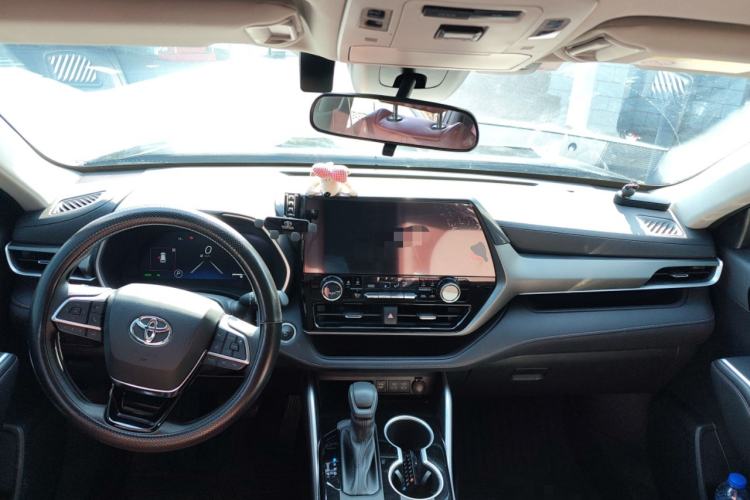 Used Toyota Highlander 2024 2.5L Smart e-Power Dual-Motor All-Wheel-Drive Elite Version – 7 Seats