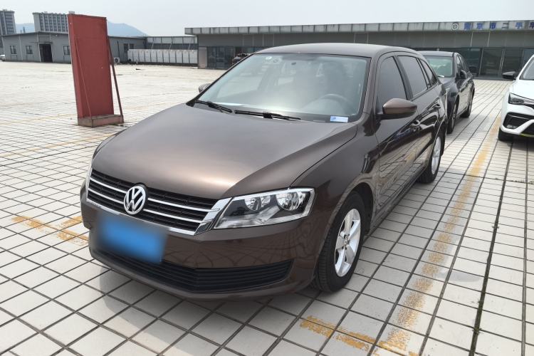 Used Volkswagen Gran Lavida 2013 1.6L Automatic Fashion Model