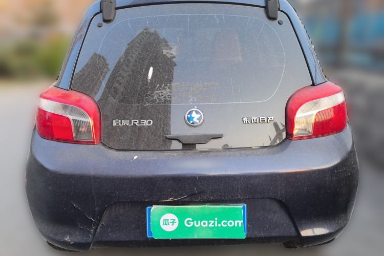 Used Venucia R30 2014 1.2L Manual Enjoyment Edition