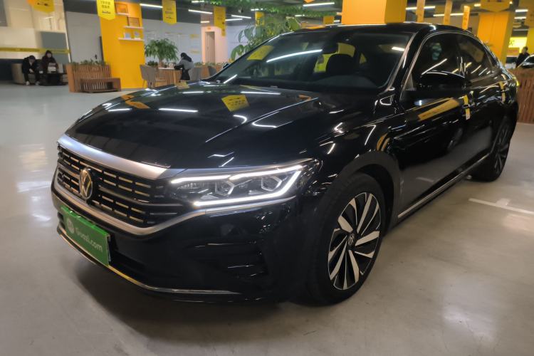 Used Volkswagen Passat 2023 330TSI Luxury Edition