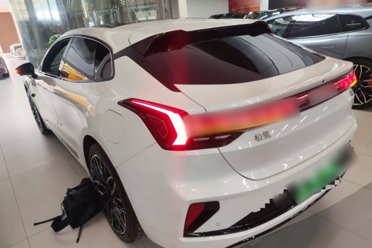 Used Zeekr 001 2025 YOU Edition 100 kWh All-Wheel Drive