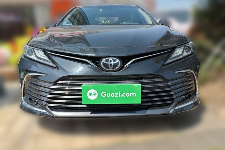 Used Toyota Camry 2021 2.0G Luxury Edition
