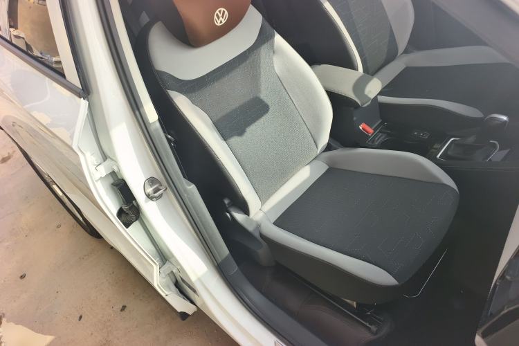 Used Jetta VS5 2024 Model, 5th Anniversary Edition
