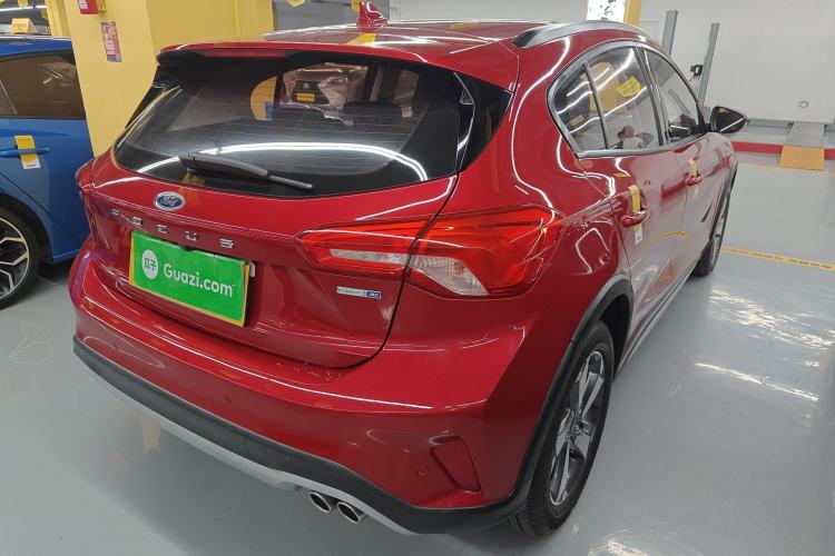 Used Ford Focus Active 2020 EcoBoost 180 Automatic Trendy Model Rear Right 45 Deg