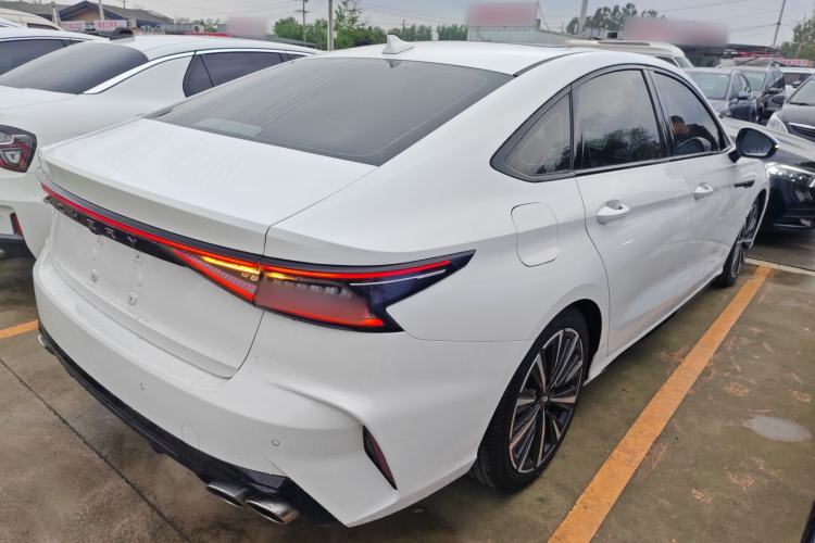 Used Chery Arrizo 8 2025 2.0T Automatic Yu+ Rear Right 45 Deg