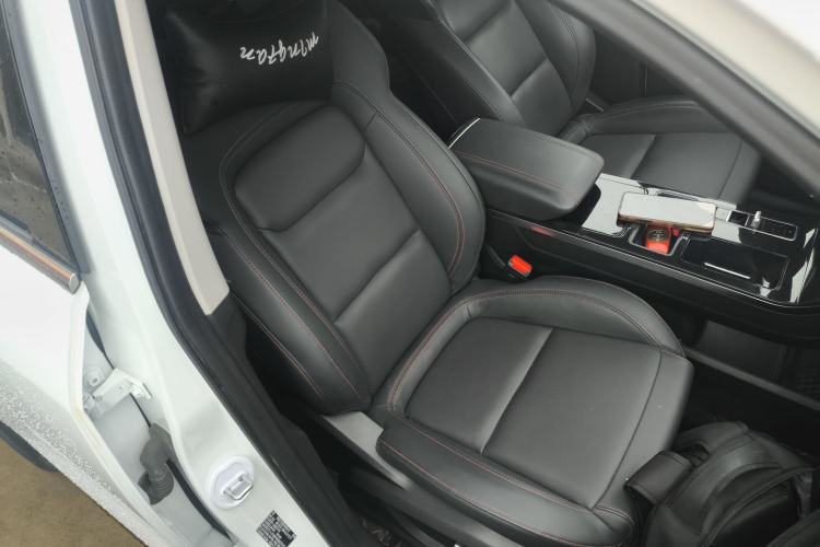 Used EXEED Zhuifeng 2022 Chasing the Waves Edition 1.5T CVT Rising Wind Version Right Front Seat