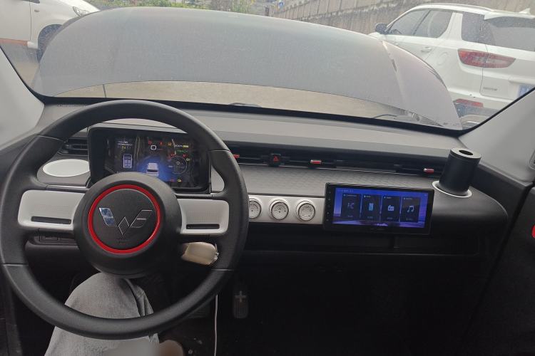 Used Wuling Hongguang MINIEV 2022 GAMEBOY 300km Enthusiast Model with Lithium Iron Phosphate