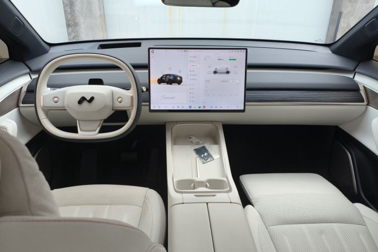 Used ONVO L60 2024 60 kWh Rear-Drive Version
