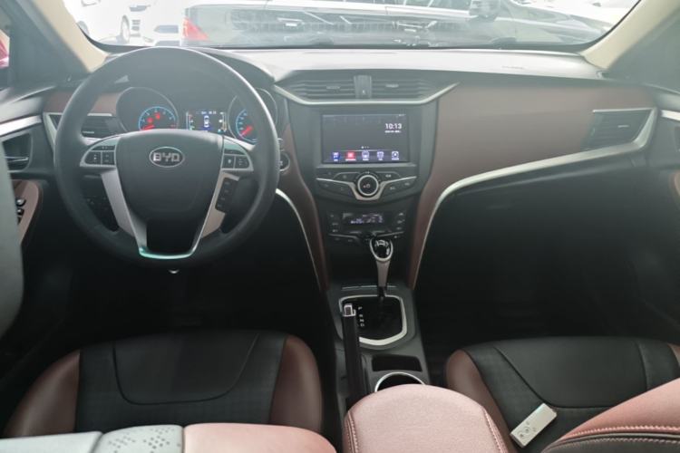 Used BYD G5 2014 1.5TID Automatic Prestige Model
