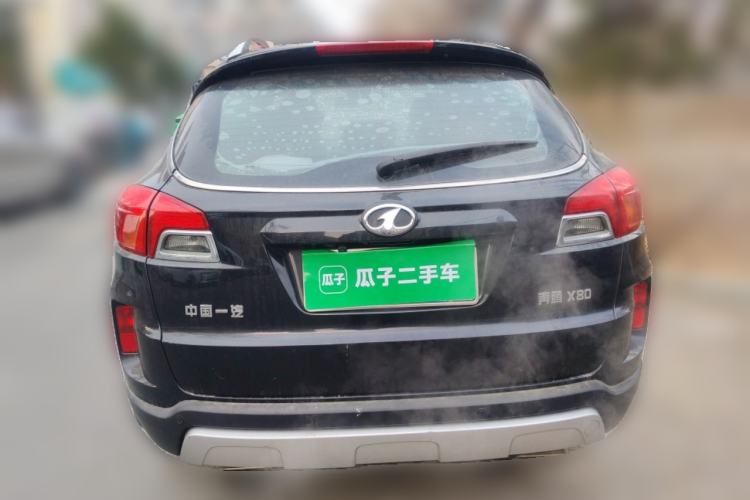 Used Bestune X80 2013 2.0L automatic comfort version
