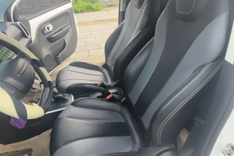 Used Roewe Clever 2022 311km QiQi BoBo Edition Left Front Seat