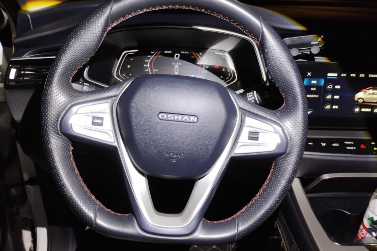 Used CHANGAN OSHAN X7 2021 1.5T Automatic Luxury Model Steering Wheel