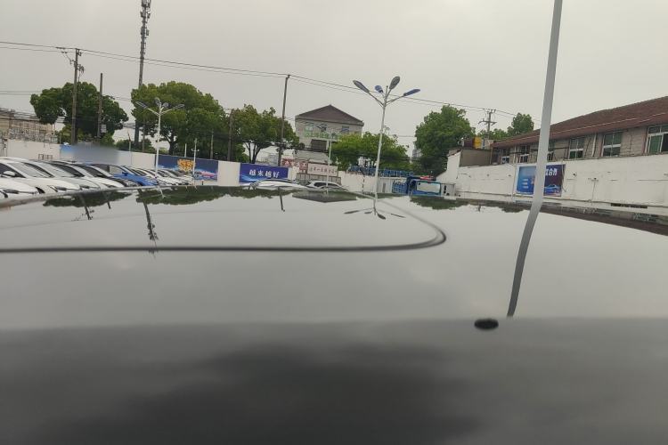 Used Zeekr 009 2022 WE Edition Roof