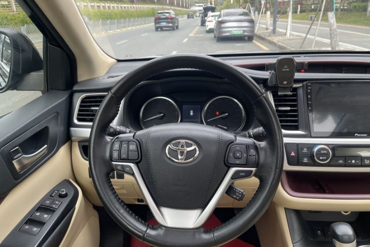 Used Toyota Highlander 2015 2.0T Four-Wheel Drive Luxury Edition 7-Seater