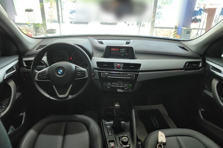 Used BMW X1 2018 sDrive20Li Leading Model