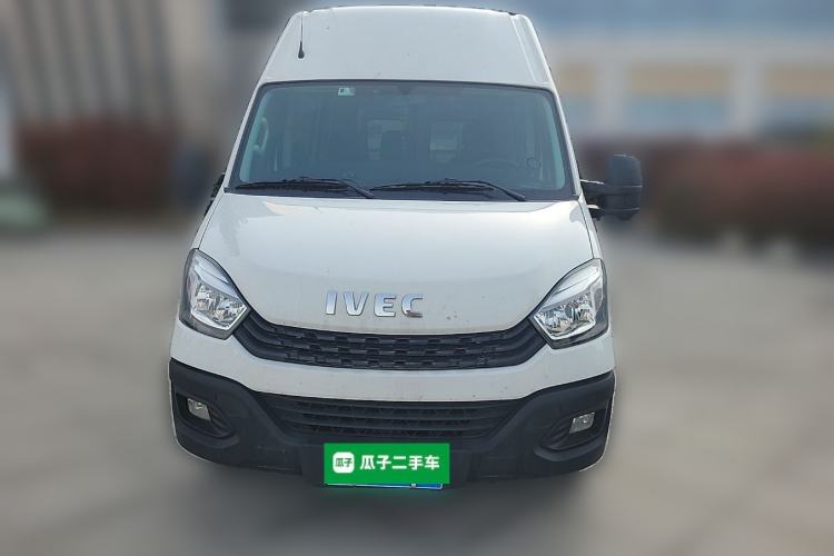 Used Iveco Eurocargo 2021 2.0T Manual Super Rui Long Wheelbase Short Overhang High Roof Side-Sliding Door F1A Exterior 1
